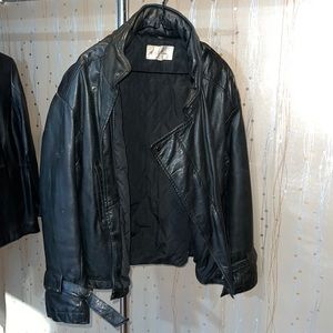 Leather jacket ( M. Julian)